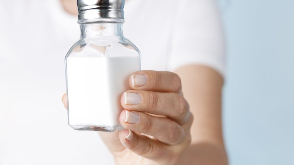 С колко трябва да намалите солта, за да свалите кръвното без лекарства С-колко-трябва-да-намалите-солта,-за-да-свалите-кръвното-без-лекарства